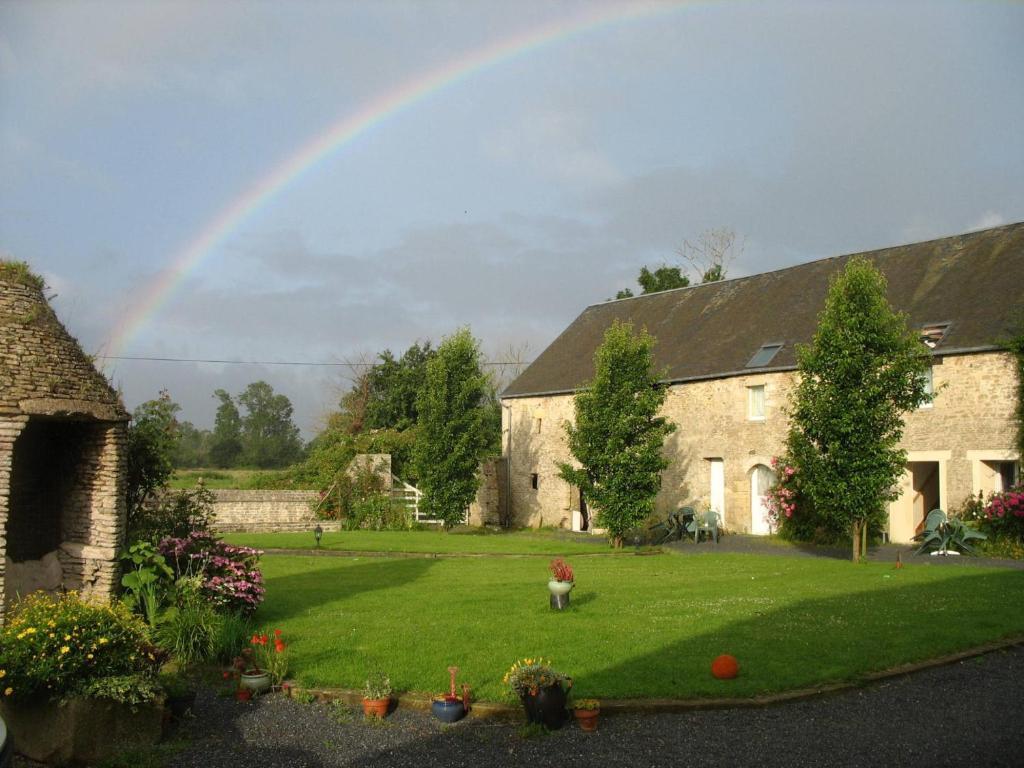 Chambres D'Hotes Les Pieris Grandcamp-Maisy Exterior foto